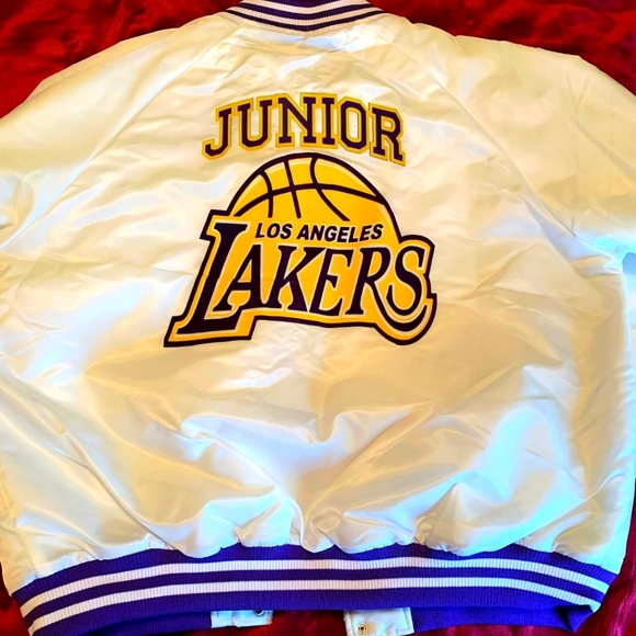 🦁Lakers Custom Jacket🦁 - Picture 2 of 5